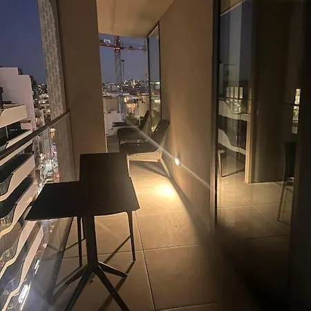 Corner 1 Bed In Mercury With Rooftop Pool Seasonal Daire *