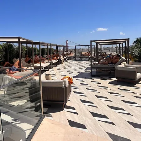 Corner 1 Bed In Mercury With Rooftop Pool Seasonal *