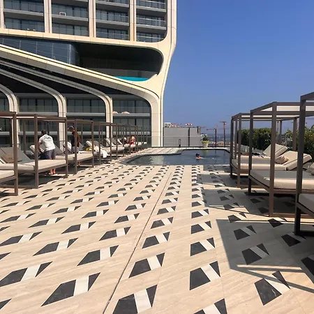 Corner 1 Bed In Mercury With Rooftop Pool Seasonal