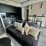 Lejlighed Corner 1 Bed In Mercury With Rooftop Pool Seasonal *